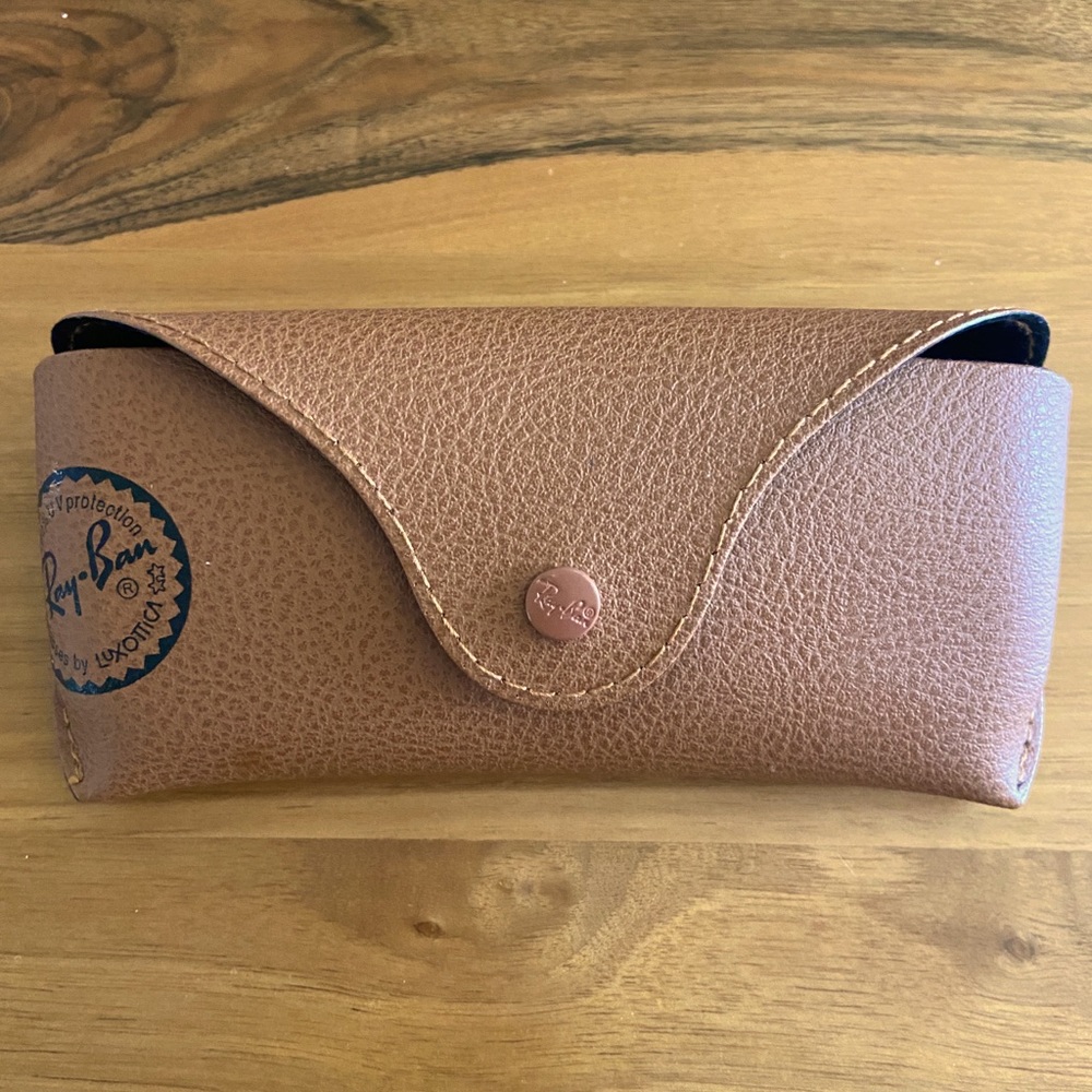 Brand New! Ray Ban Sunglasses case with unopened cleaning cloth.
